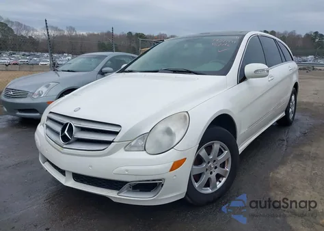 2007 Mercedes-Benz R 350 4Matic z USA, uszkodzony, nr VIN 4JGCB65E07A053053